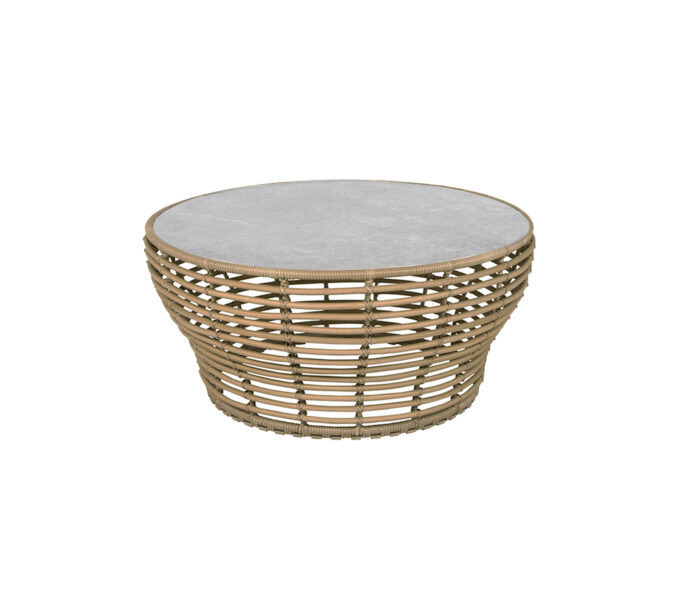 Von Cane-line der grosse Basket Couchtisch natur mit grauer Fossil Keramik-Platte.