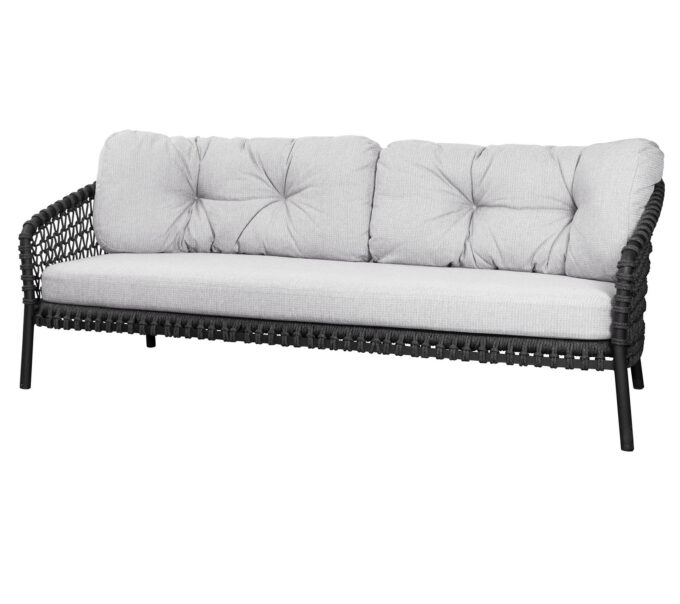 Das Ocean Large 3-Sitzer-Sofa mit Link-Kissen in weiss/grau von Cane-line.