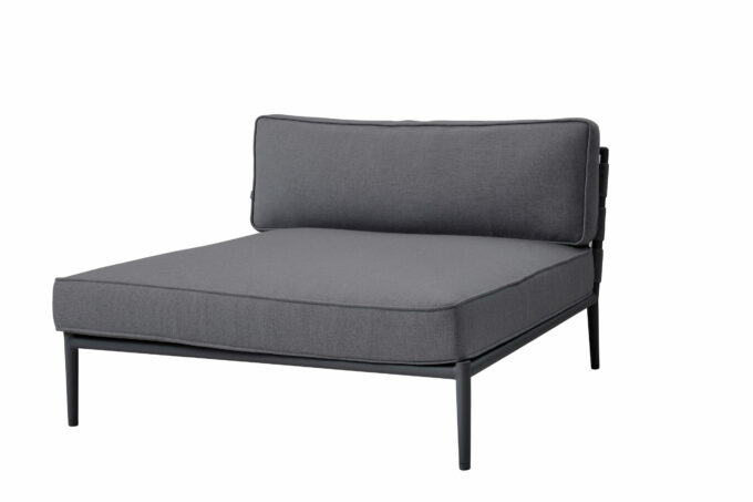 Das Conic Daybed von Cane-line in grau.