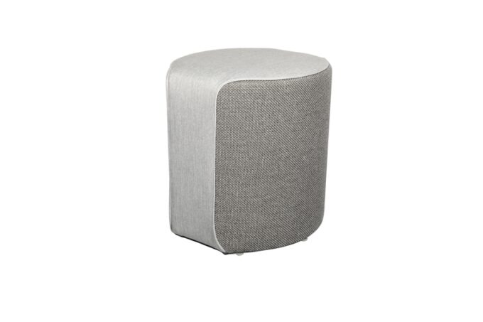 Kleiner Hocker 108 von mindo in silber/grau.