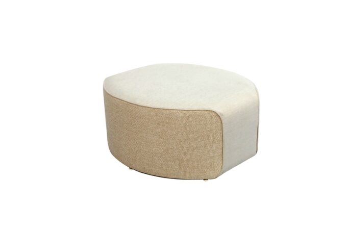 Der grosse Hocker 108 von mindo in weiss/beige.