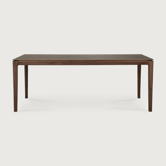 200x95x76 cm gross ist der lackierte Teak Bok Tisch von Ethnicraft.