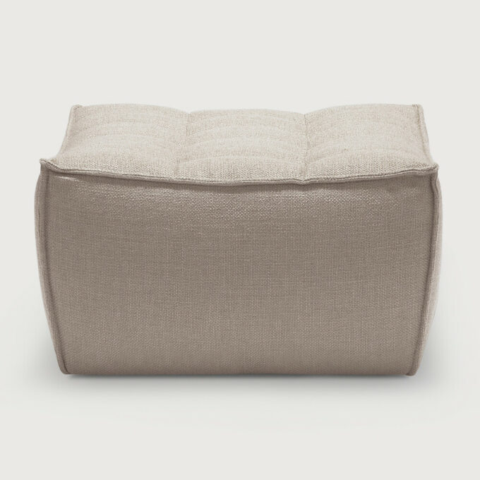 Der Hocker vom Modulsofa N701 in Beige von Ethnicraft.