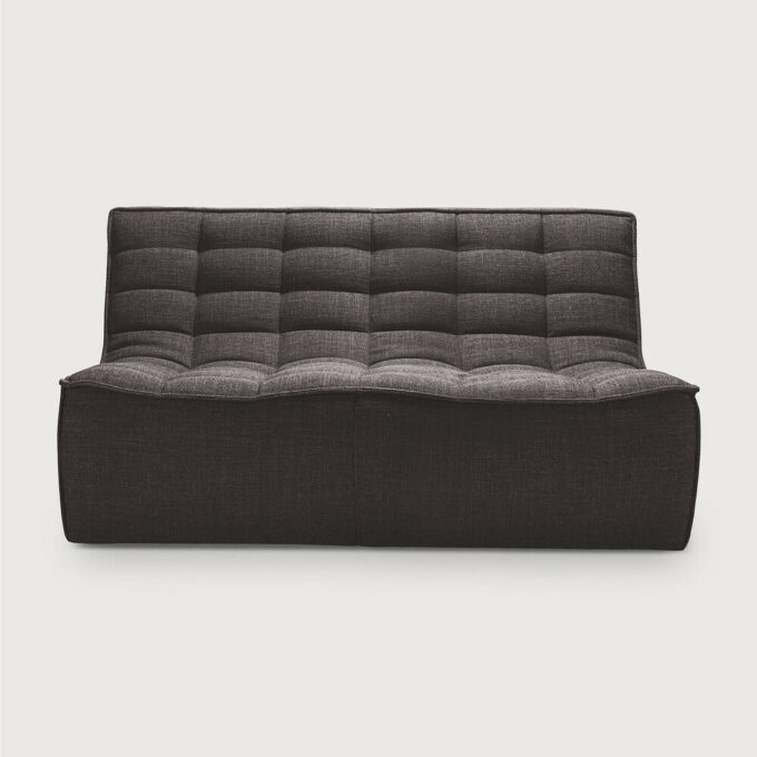 Von Ethnicraft das 2-Sitzer Modulsofa N701 in Dark Grey.