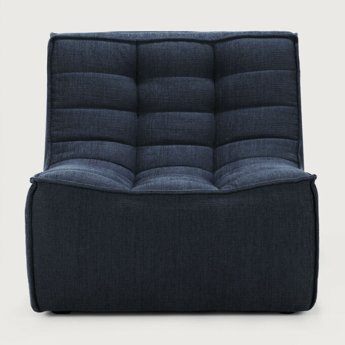 Aus der Serie Modulsofa N701 der 1-Sitzer in Graphite Eco von Ethnicraft.