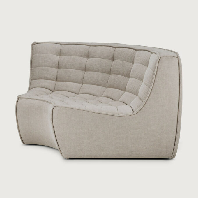 Die runde Ecke 90 vom Modulsofa N701 in Ecru Eco von Ethnicraft.