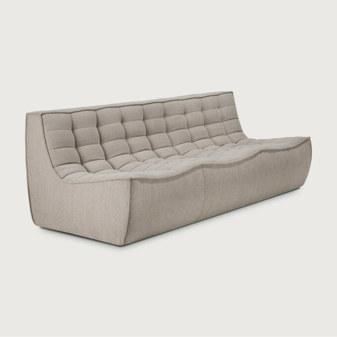 Das 3-Sitzer Modulsofa N701 in Ecru Eco von Ethnicraft.