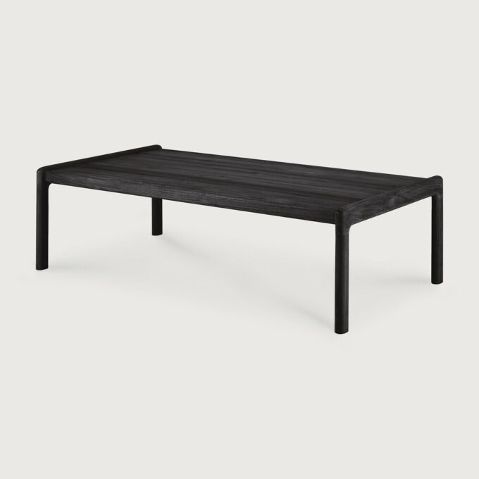 Der schwarz lackierte Jack Couchtisch für draussen 120x65x35 cm von Ethnicraft.